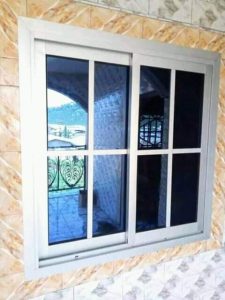 fenêtre sur mesure à Sainte-Croix-du-Mont